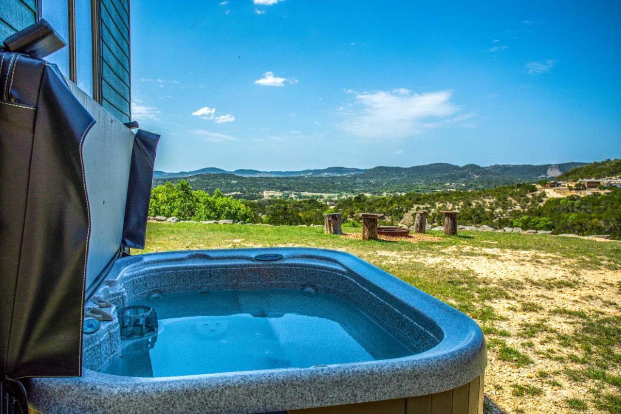 Antler Run Ranch Cabin Pipe Creek Bagian luar foto